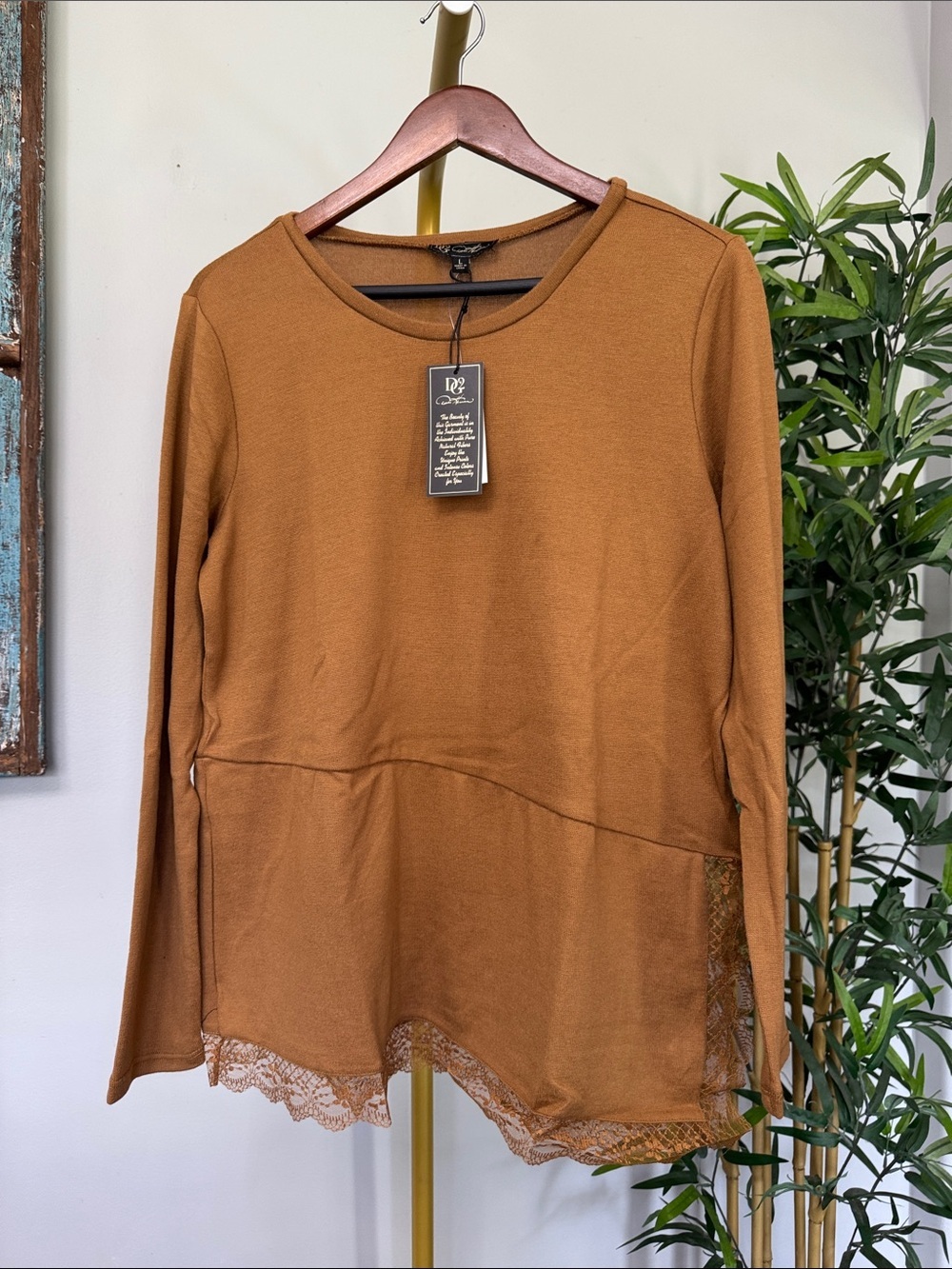 DG2 by Diane Gilman Long Sleeve cognac Lace-Hem Top in Rust Brown NWT L